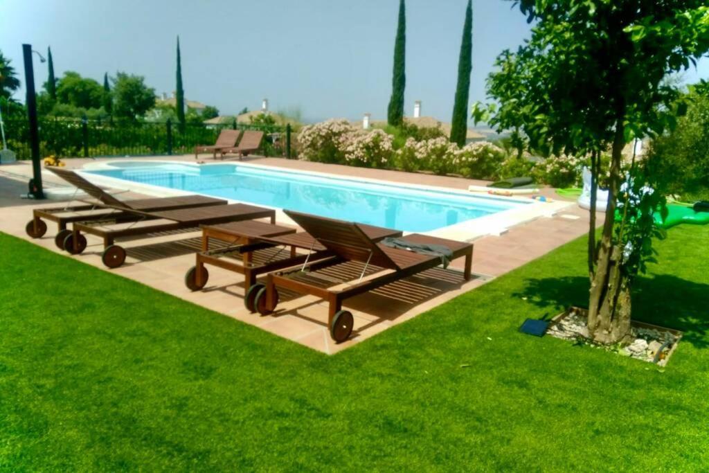 Villa exclusiva con piscina privada, La Tina Golf Arcos de la Frontera Exterior foto